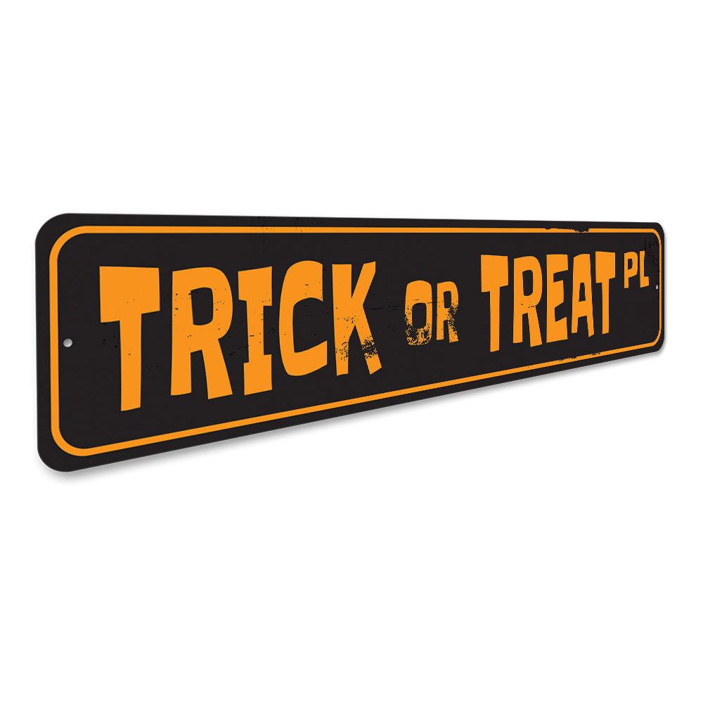 Trick or Treat Street Sign made of aluminum, featuring spooky Halloween-themed design, perfect for home decoration.