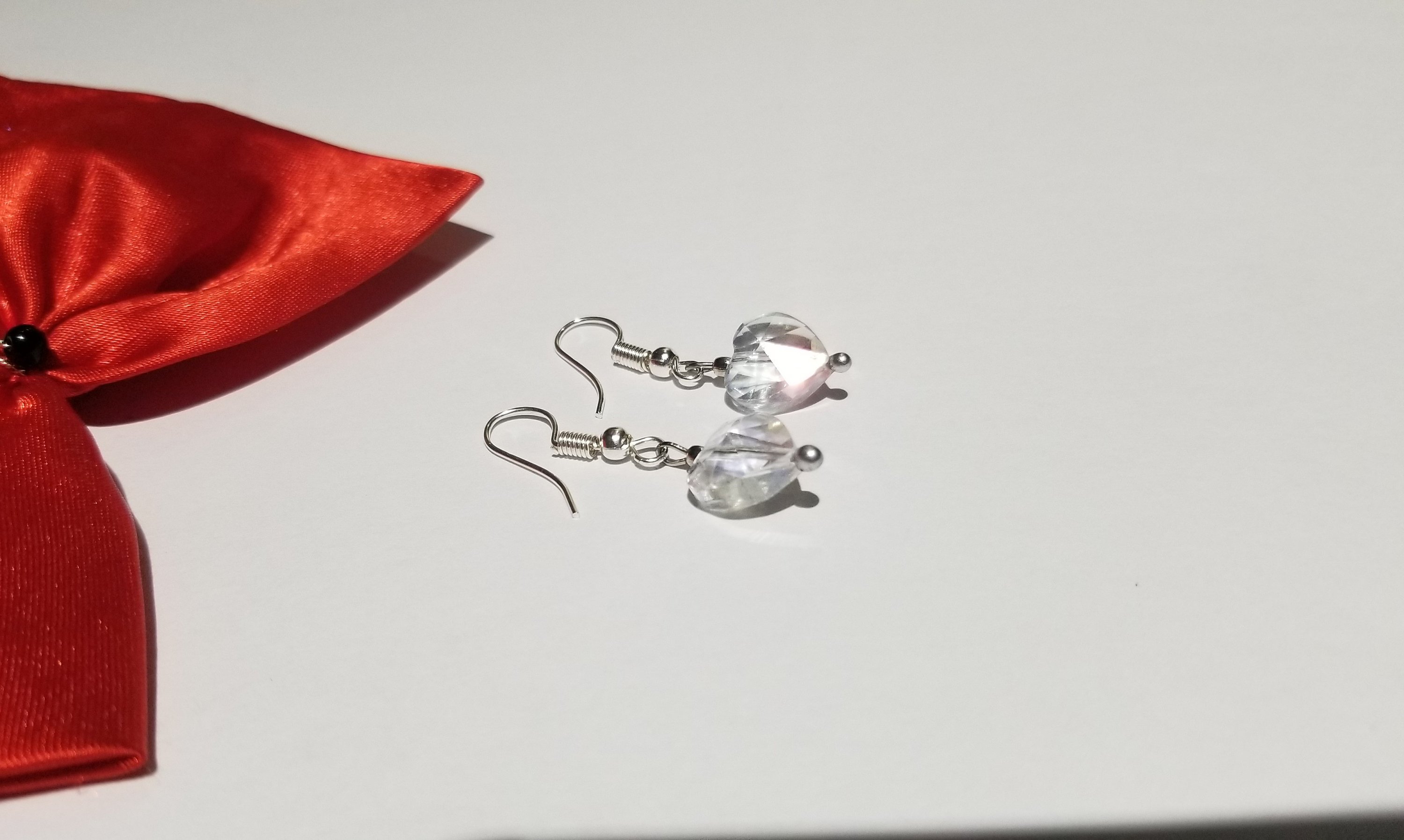 Elegant Valentine earrings with a translucent design, perfect for romantic occasions.