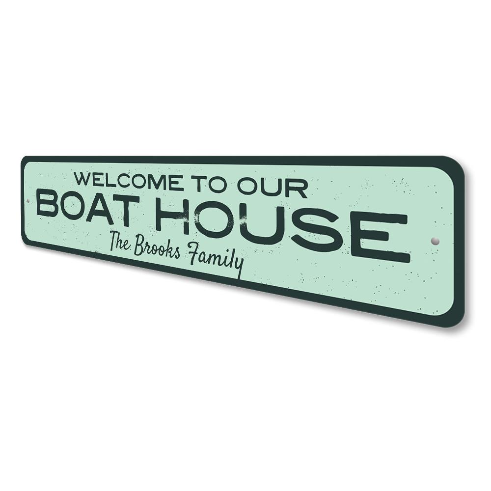 Customizable Welcome to Our Boat House Sign made of durable aluminum, perfect for lakehouse decor.