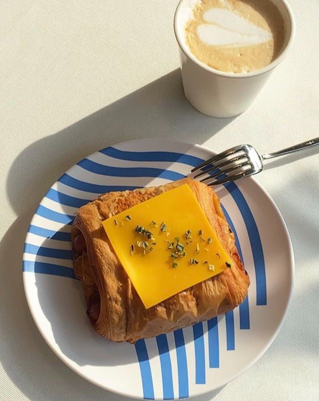 Whimsical Dopamine Bamboo Fiber Plates Set featuring blue and yellow striped designs, perfect for eco-friendly dining.