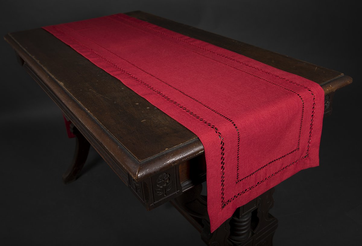 XD11099 Double Hemstitch Table Runner in elegant design, showcasing intricate cutwork trim, available in multiple colors.