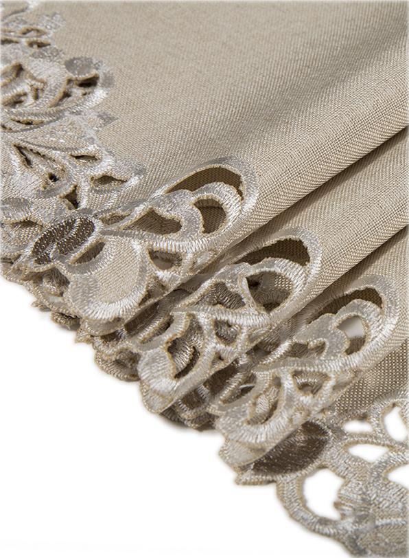 XD14039 Scrolling Rose Table Runner featuring lush rose embroidery and elegant cutwork design on a decorative linen.