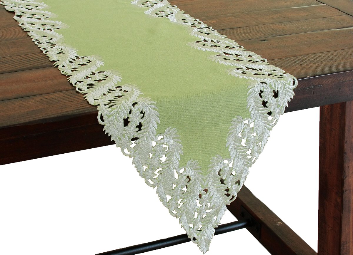 XD14208 Laurel Table Runner featuring embroidered cutwork laurel leaves on a spring green backdrop, perfect for elegant table settings.