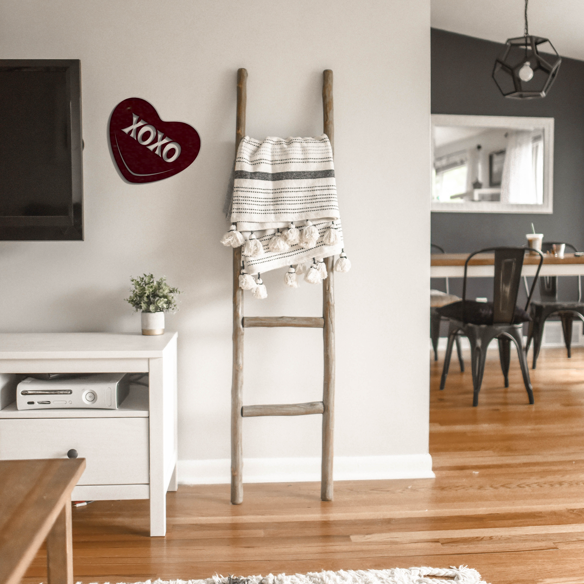 XOXO Candy Heart Metal Wall Art in a low gloss finish, showcasing a heart design made from durable 16 gauge steel, perfect for home decor.