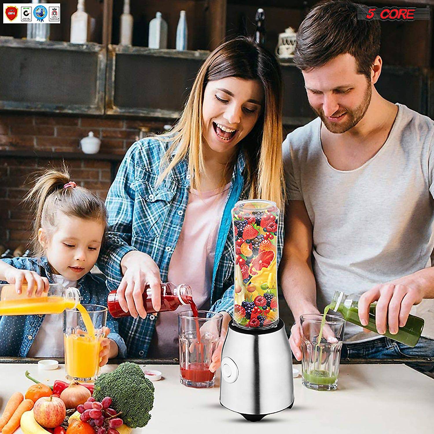 5 Core Portable Blender with 20 oz capacity and stainless steel blades, perfect for smoothies and shakes.