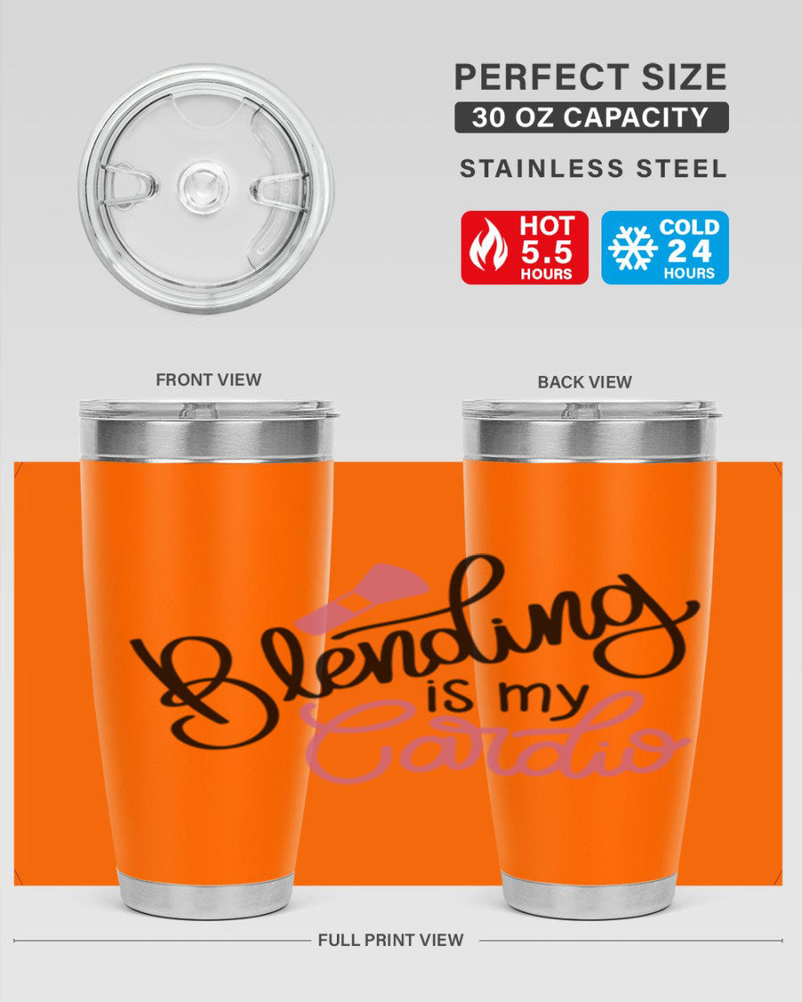 Blending is my Cardio Style 129# Tumbler in stainless steel with a stylish design, perfect for hot and cold beverages.