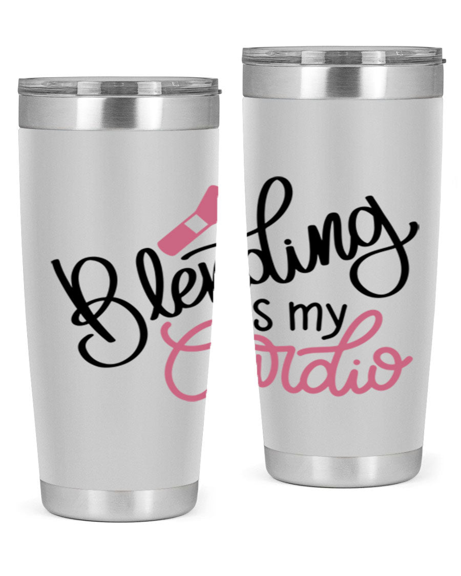 Blending is my Cardio Style 129# Tumbler in stainless steel with a stylish design, perfect for hot and cold beverages.