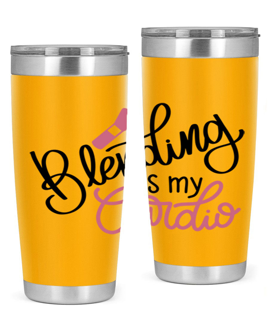 Blending is my Cardio Style 129# Tumbler in stainless steel with a stylish design, perfect for hot and cold beverages.