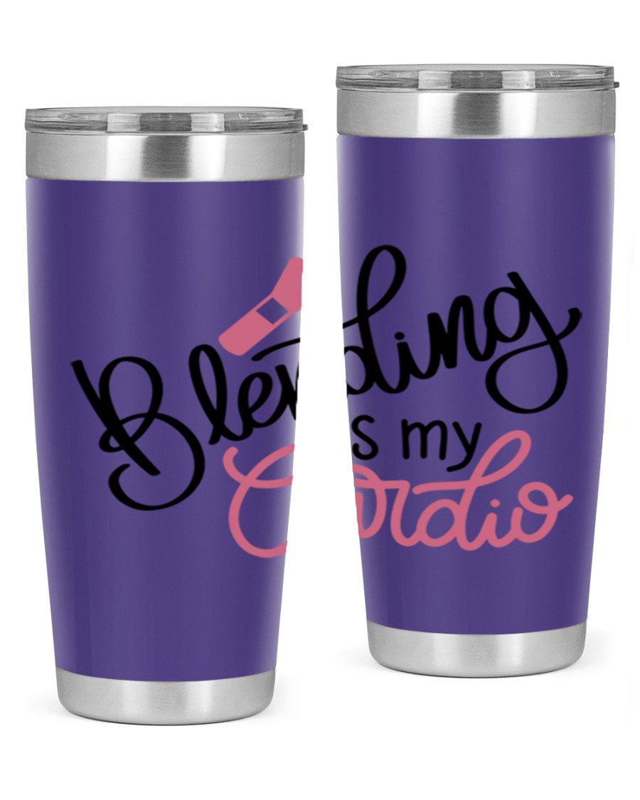 Blending is my Cardio Style 129# Tumbler in stainless steel with a stylish design, perfect for hot and cold beverages.