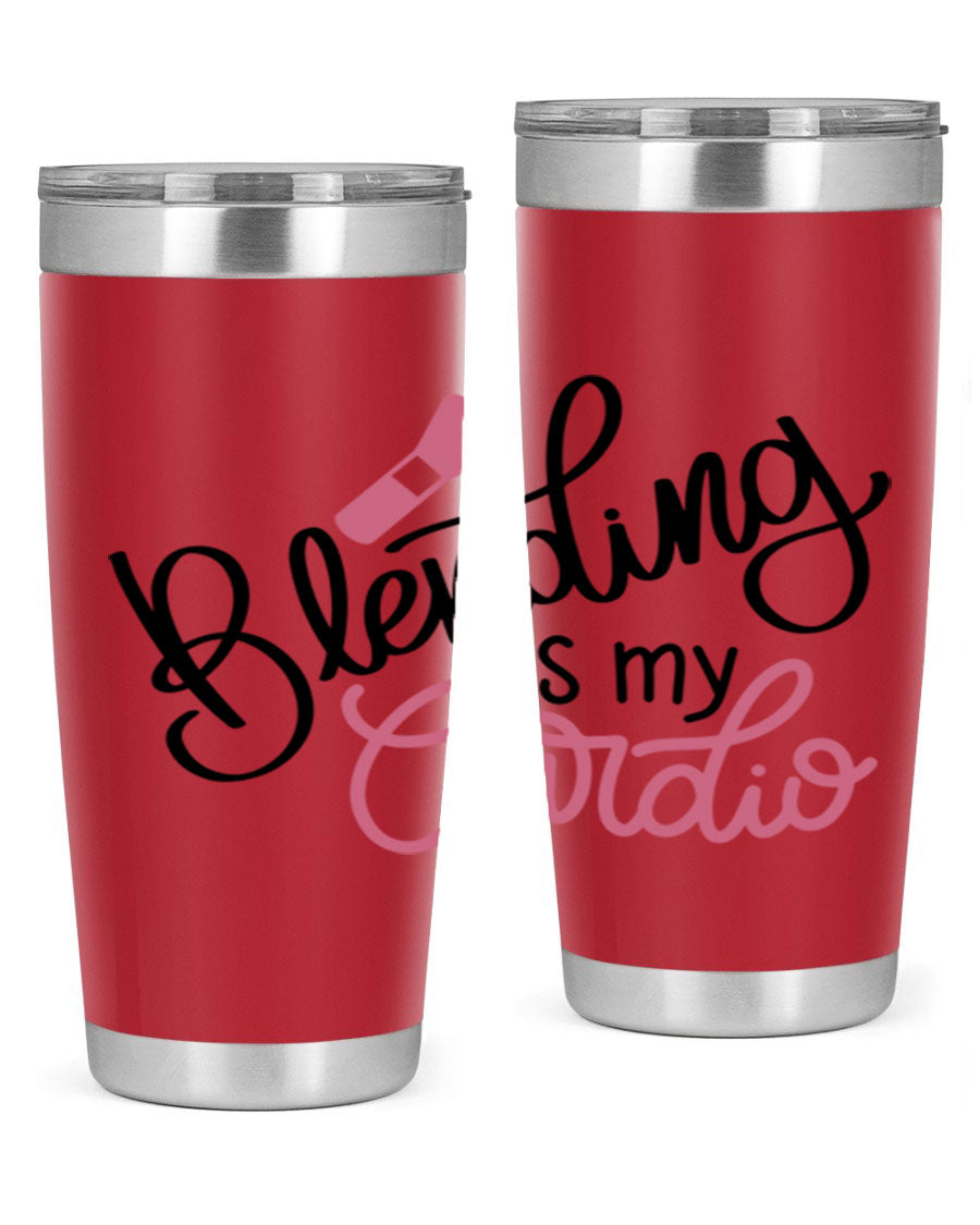 Blending is my Cardio Style 129# Tumbler in stainless steel with a stylish design, perfect for hot and cold beverages.