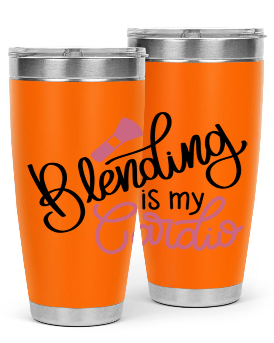 Blending is my Cardio Style 129# Tumbler in stainless steel with a stylish design, perfect for hot and cold beverages.