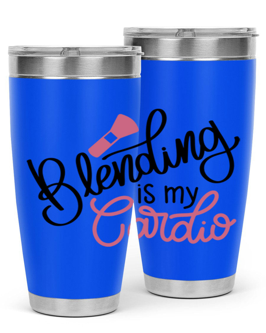 Blending is my Cardio Style 129# Tumbler in stainless steel with a stylish design, perfect for hot and cold beverages.