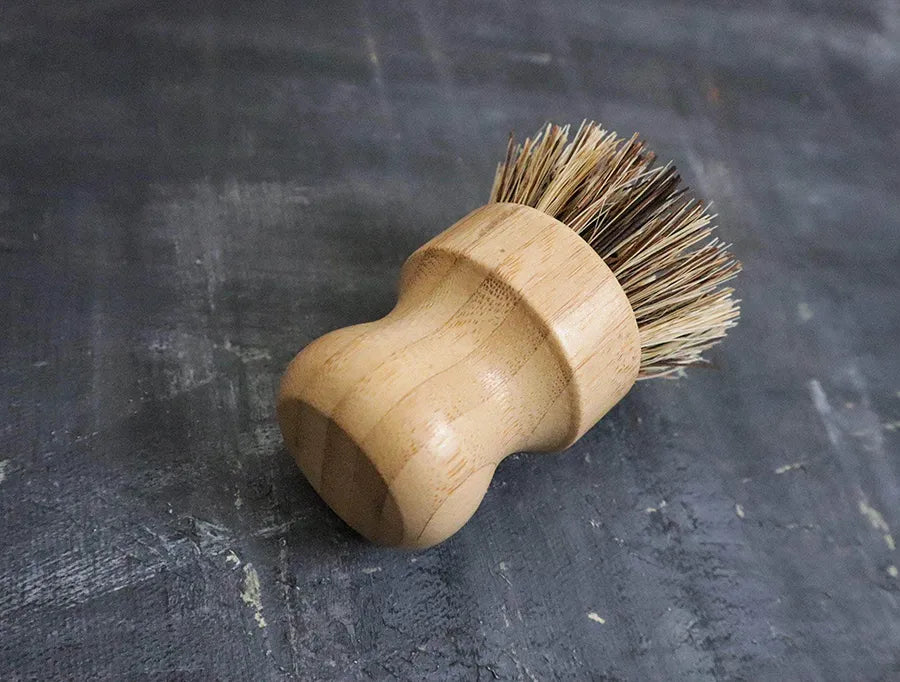 Zero Waste Kitchen Brush Set featuring sisal and palm brushes with a bamboo handle, perfect for eco-friendly cleaning.