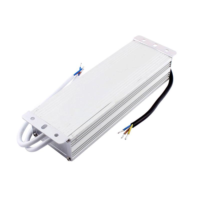 IP67 DC 24V 100W LED Driver Power Supply with waterproof casing, designed for outdoor use and equipped with safety features.