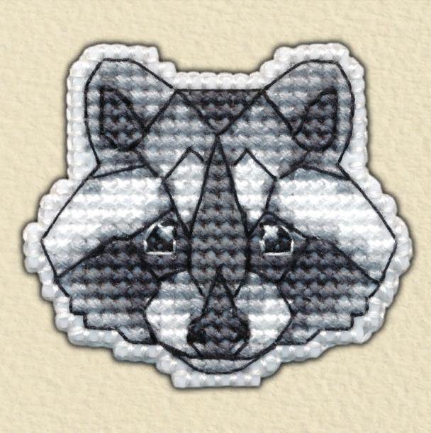 Badge-racoon 1094 Plastic Canvas Counted Cross Stitch Kit featuring colorful threads and Aida canvas.