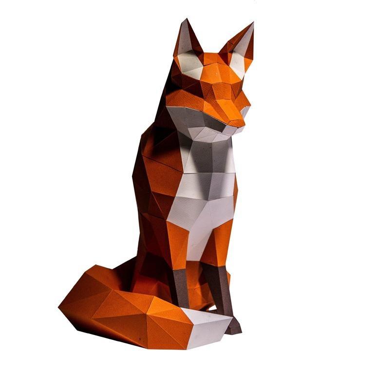 Black Fox Model - Limited Edition, a 3D paper art piece showcasing a clever fox design, perfect for decoration and creativity.