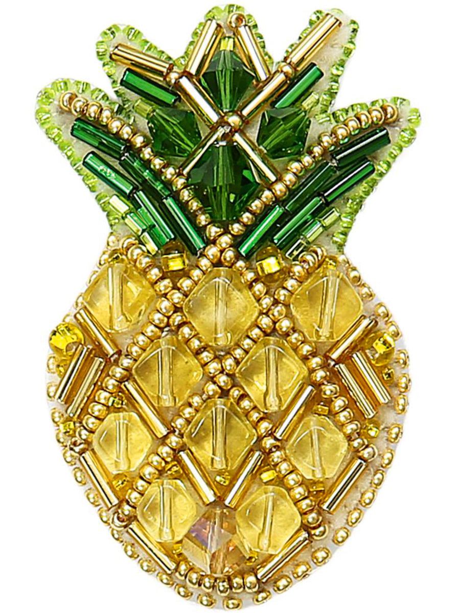 BP-230C Beadwork kit featuring a pineapple design with colorful beads and crafting materials.