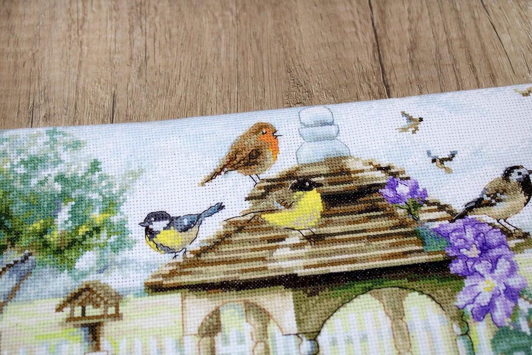 Leti944 Counted Cross Stitch Kit featuring a colorful bird design on high-quality Zweigart Aida canvas with Anchor threads.