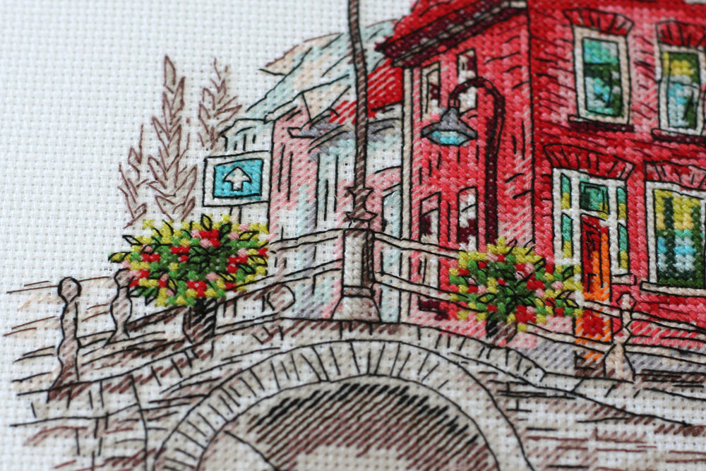 Cross-stitch kit Colored town-3 AH-148 featuring cotton canvas, vibrant floss, and symbol scheme for easy stitching.