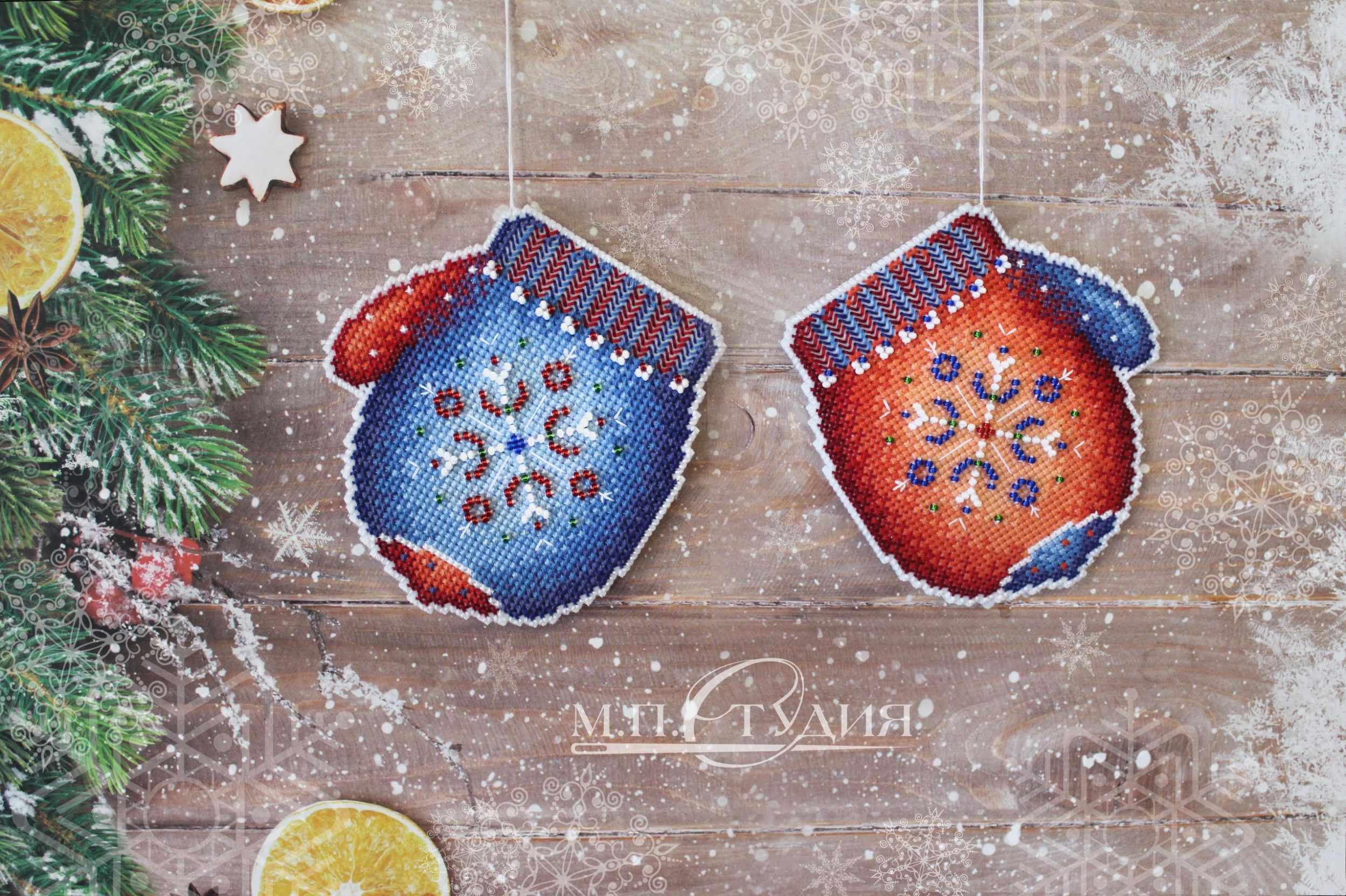 Frosty Mitten SR-457 Plastic Canvas Counted Cross Stitch Kit with colorful threads, beads, and pattern for crafting.