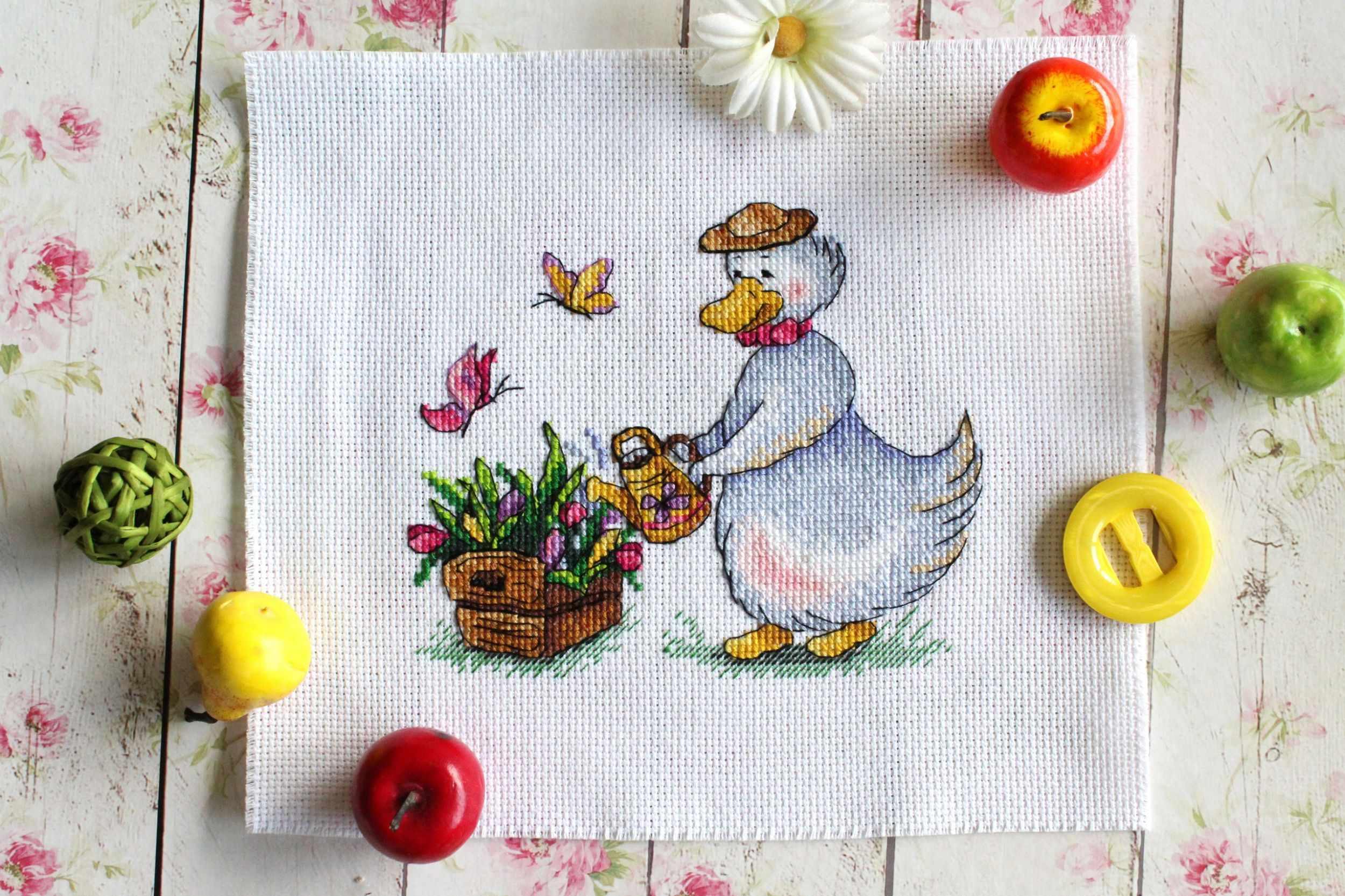 Gardening SM-439 Counted Cross Stitch Kit featuring AIDA canvas, colorful threads, and instructions in multiple languages.