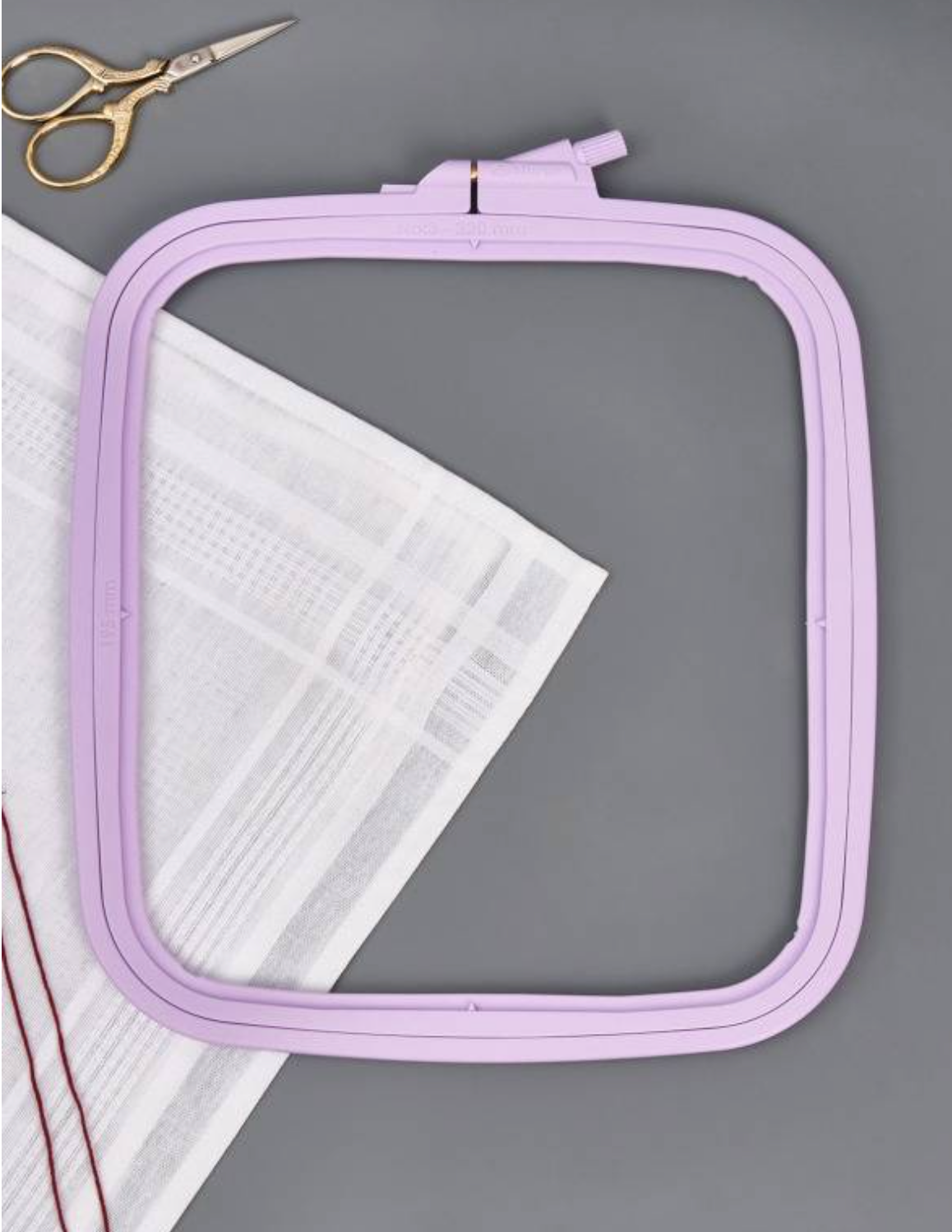 Nurge 170-13 Pastel Lilac Square Hoop, measuring 195mm x 220mm, designed for embroidery and needlecraft.