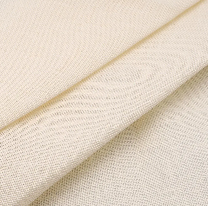 Precut Zweigart Belfast 3609/222 Cream linen canvas, 32 count, measuring 48x68 cm, ideal for embroidery and cross-stitch projects.