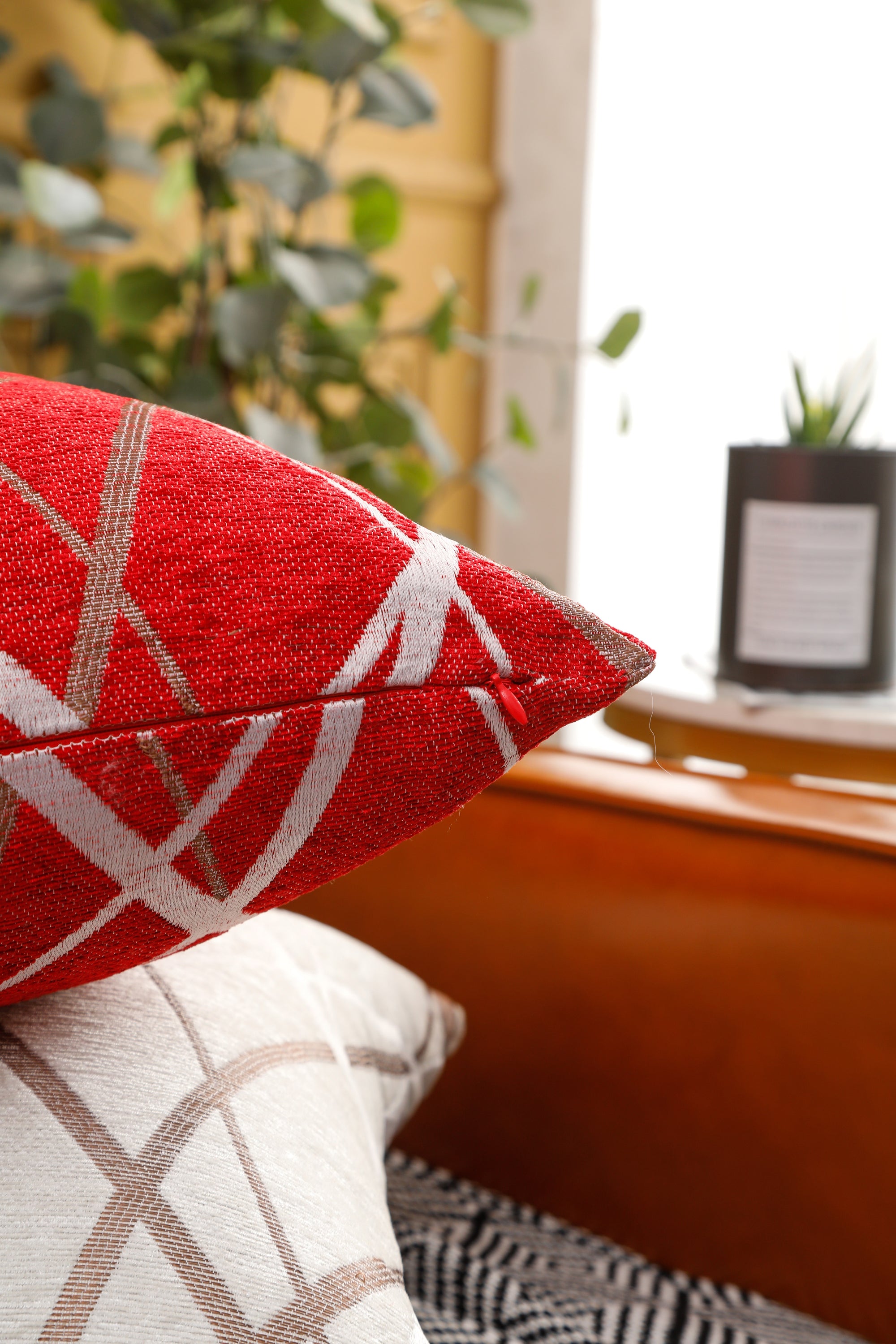 Abstract Lines Geometric Pattern Chenille Cushion Covers in a stylish living room setting, showcasing their modern design and soft texture.