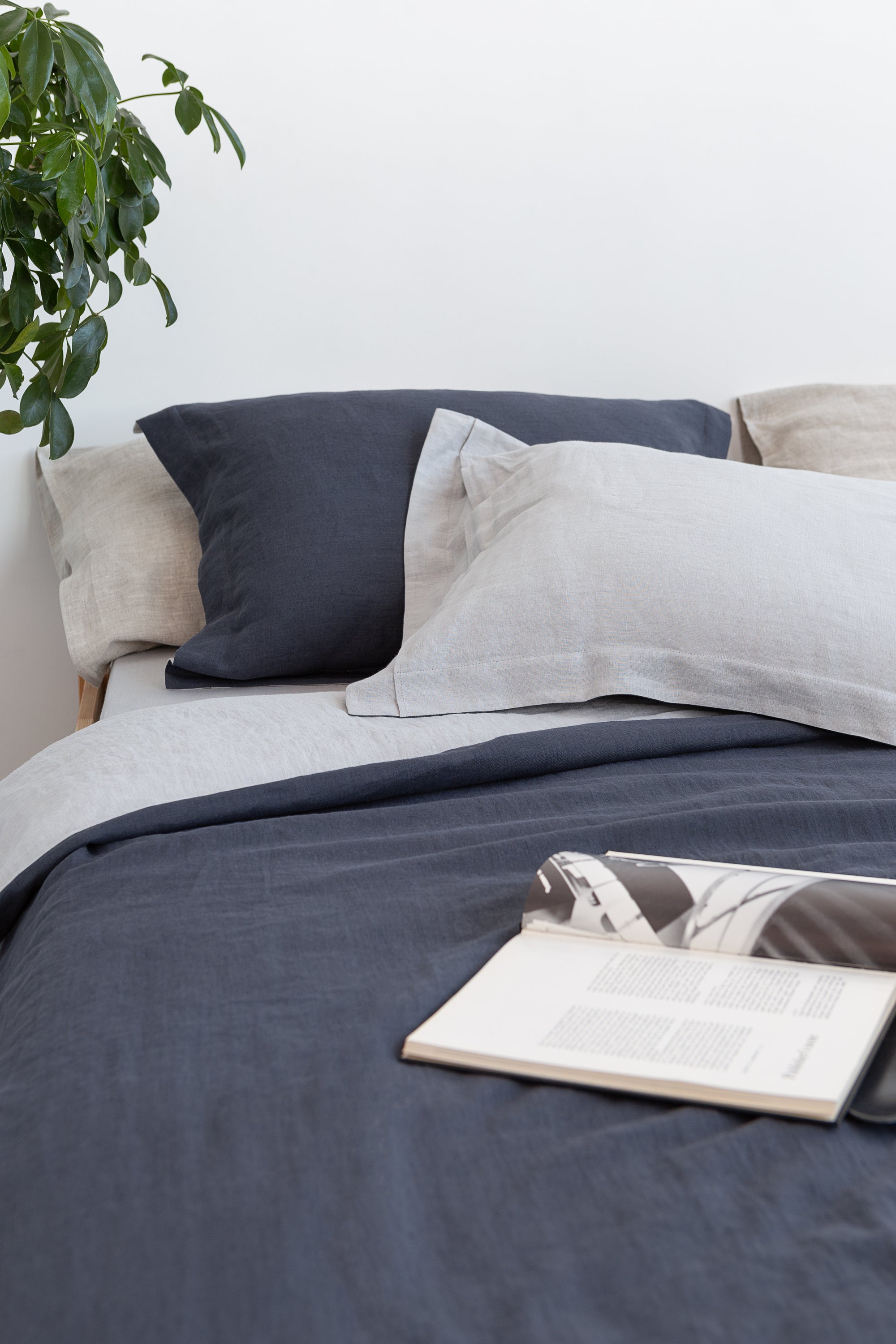 Light Grey Linen Sham Pillowcase made from 100% natural linen, showcasing its soft texture and elegant design.