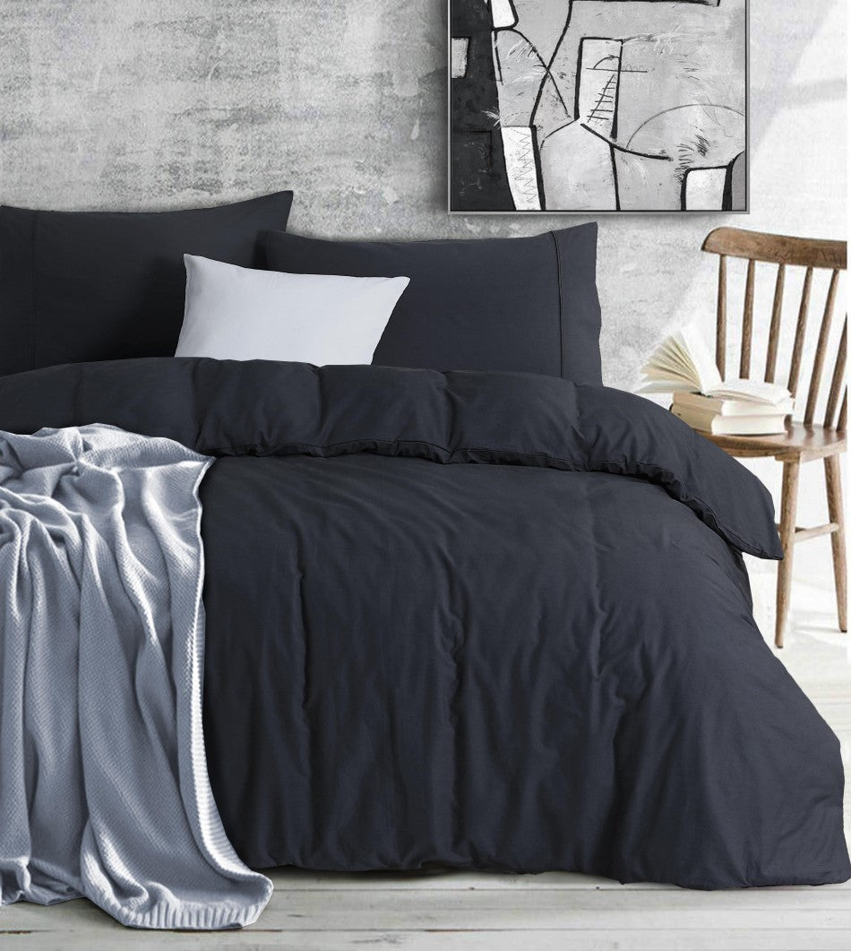 100% Egyptian Cotton Vintage Washed 500TC Charcoal Queen Quilt Cover with matching pillowcases, showcasing a soft and elegant design.