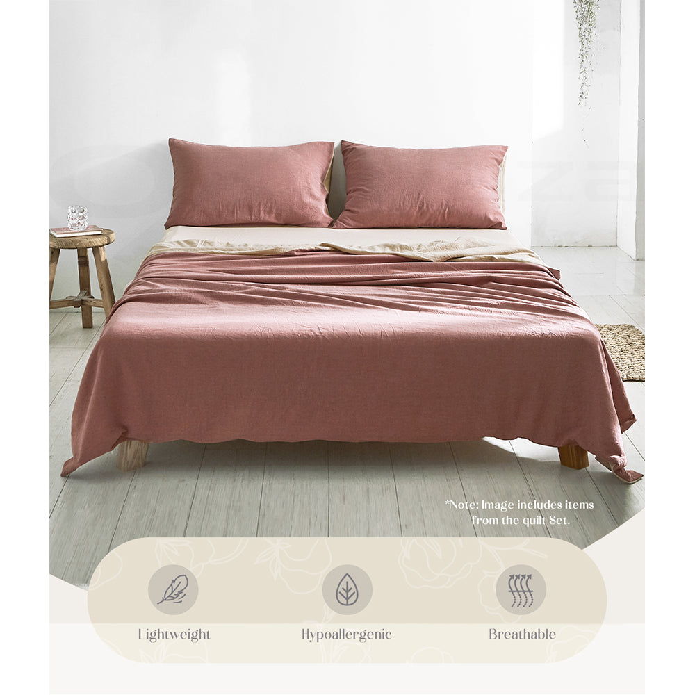 100% washed cotton sheets in red beige, featuring a soft texture and lightweight design, perfect for year-round comfort.