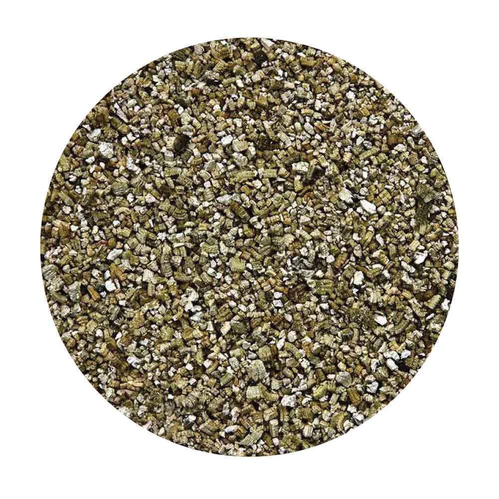 10L bag of Grade 3 vermiculite for horticulture, showcasing its lightweight and sterile properties, ideal for improving soil aeration and moisture retention.