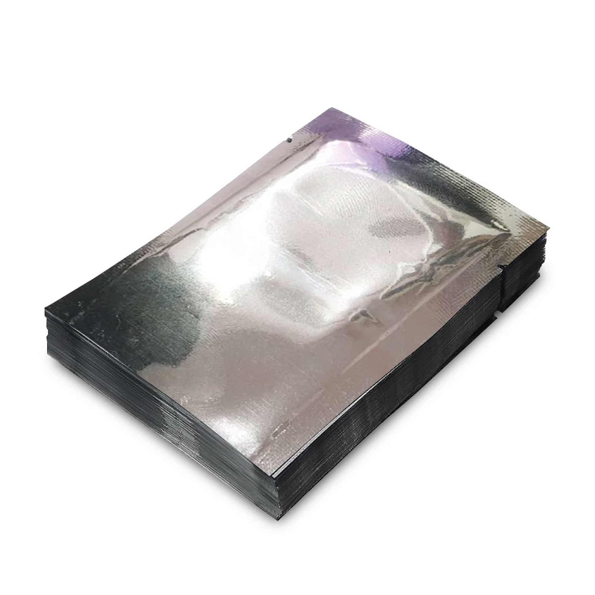 100 Mylar vacuum food pouches, 13x18cm, silver color, standing base design for easy storage.