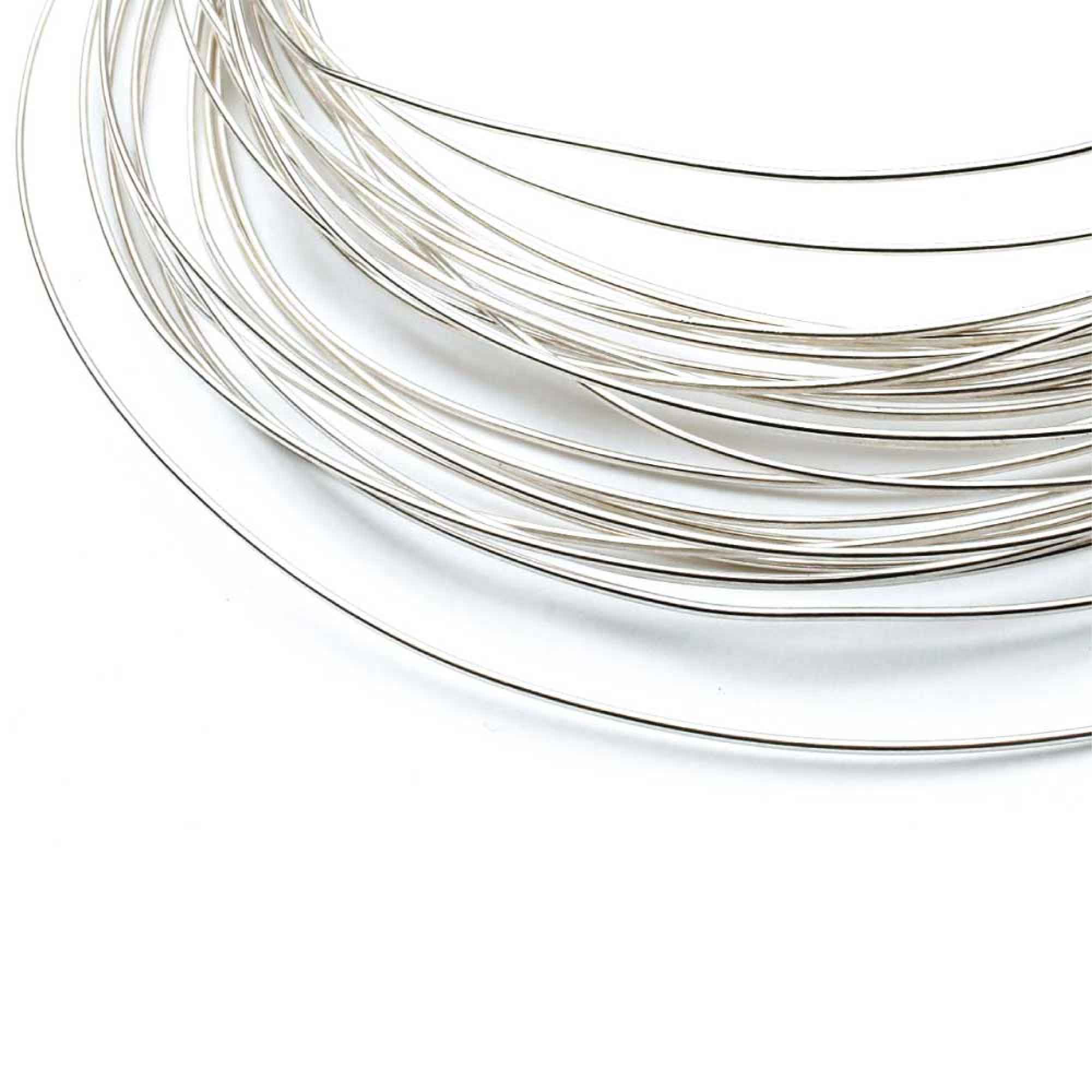 1m length of soft round sterling silver wire, 0.8mm thick, ideal for jewellery making and crafting.