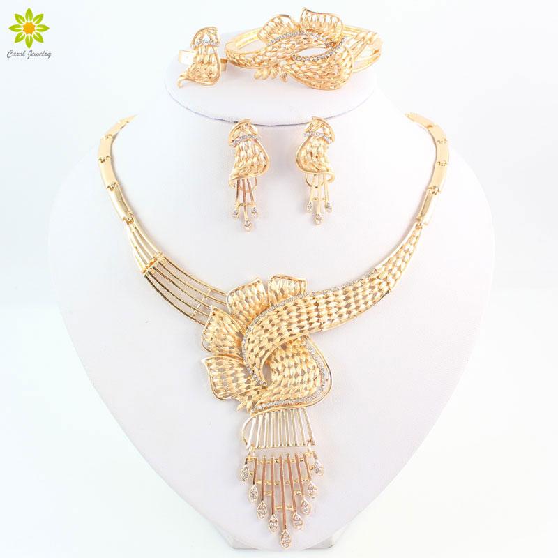 Elegant 2015 New Women Wedding Jewelry Set featuring gold plating and sparkling crystals, perfect for special occasions.