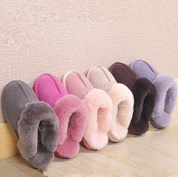 2019 Classic design 51250 Warm slippers made from goat skin and sheepskin, featuring a stylish slip-on design and plush lining for comfort.