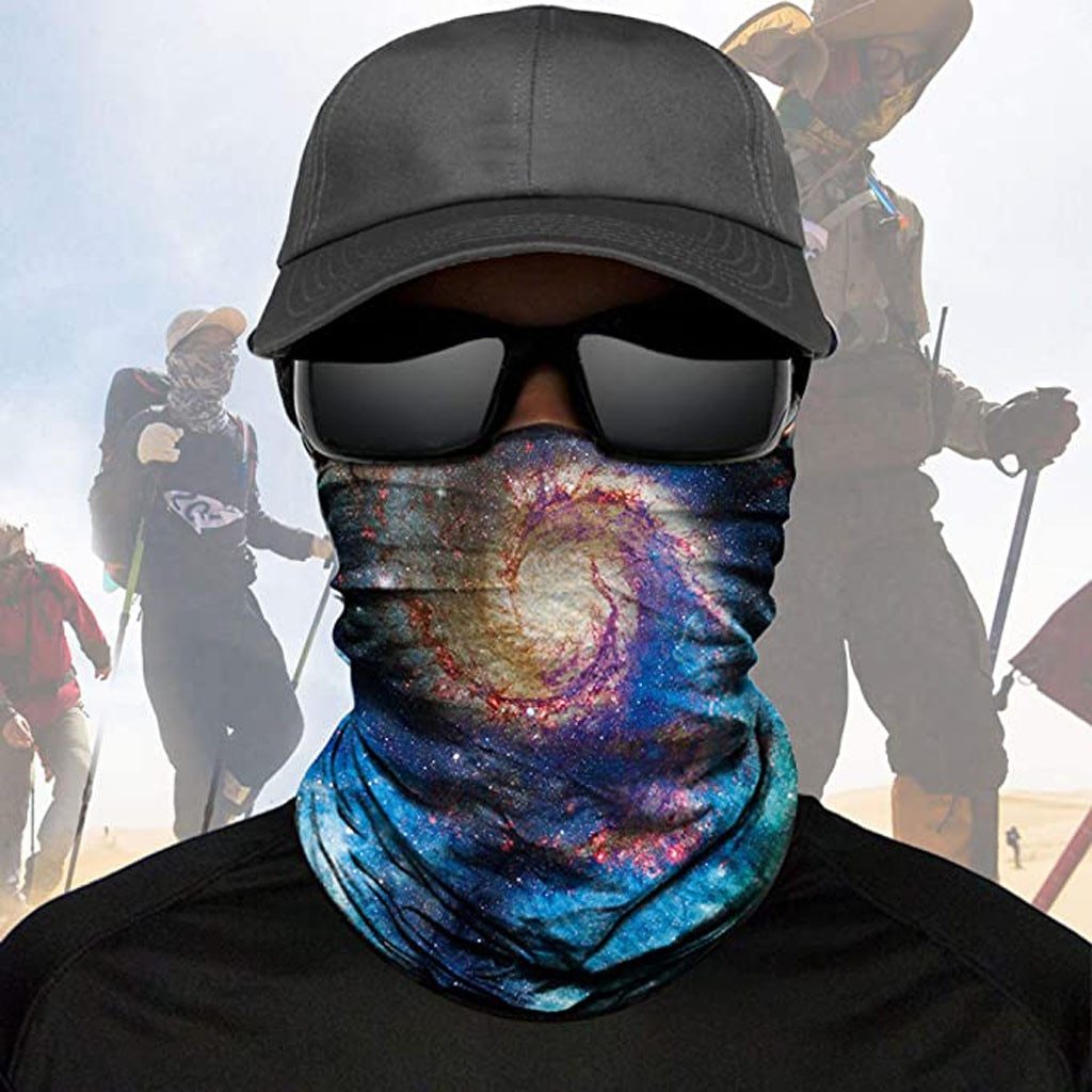 3D Camouflage Skull Bandana Buffs Neck Gaiter in outdoor setting, showcasing its stylish design and versatility.