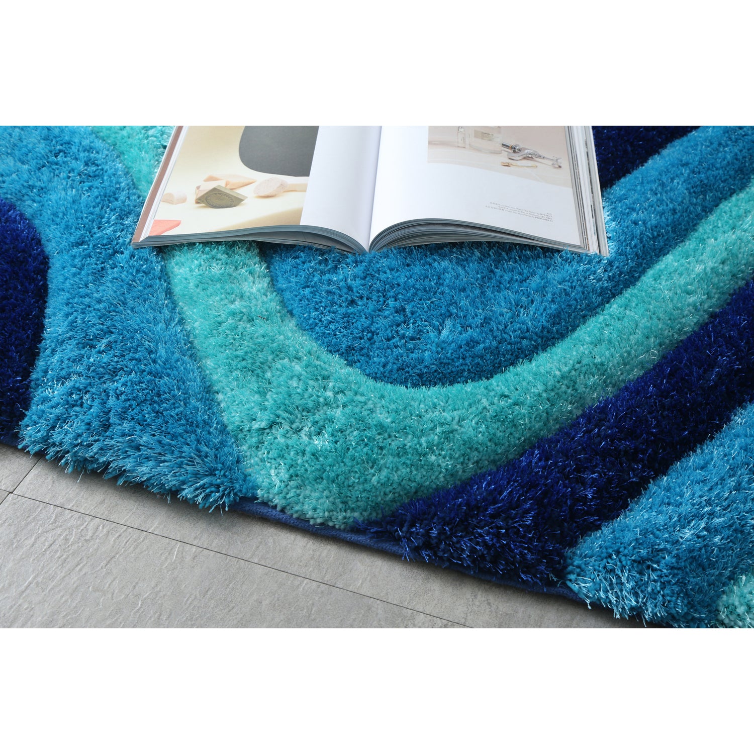 3D Ocean Waves Blue Shag Area Rug featuring vibrant blue colors and plush texture, ideal for beach homes and kids' rooms.