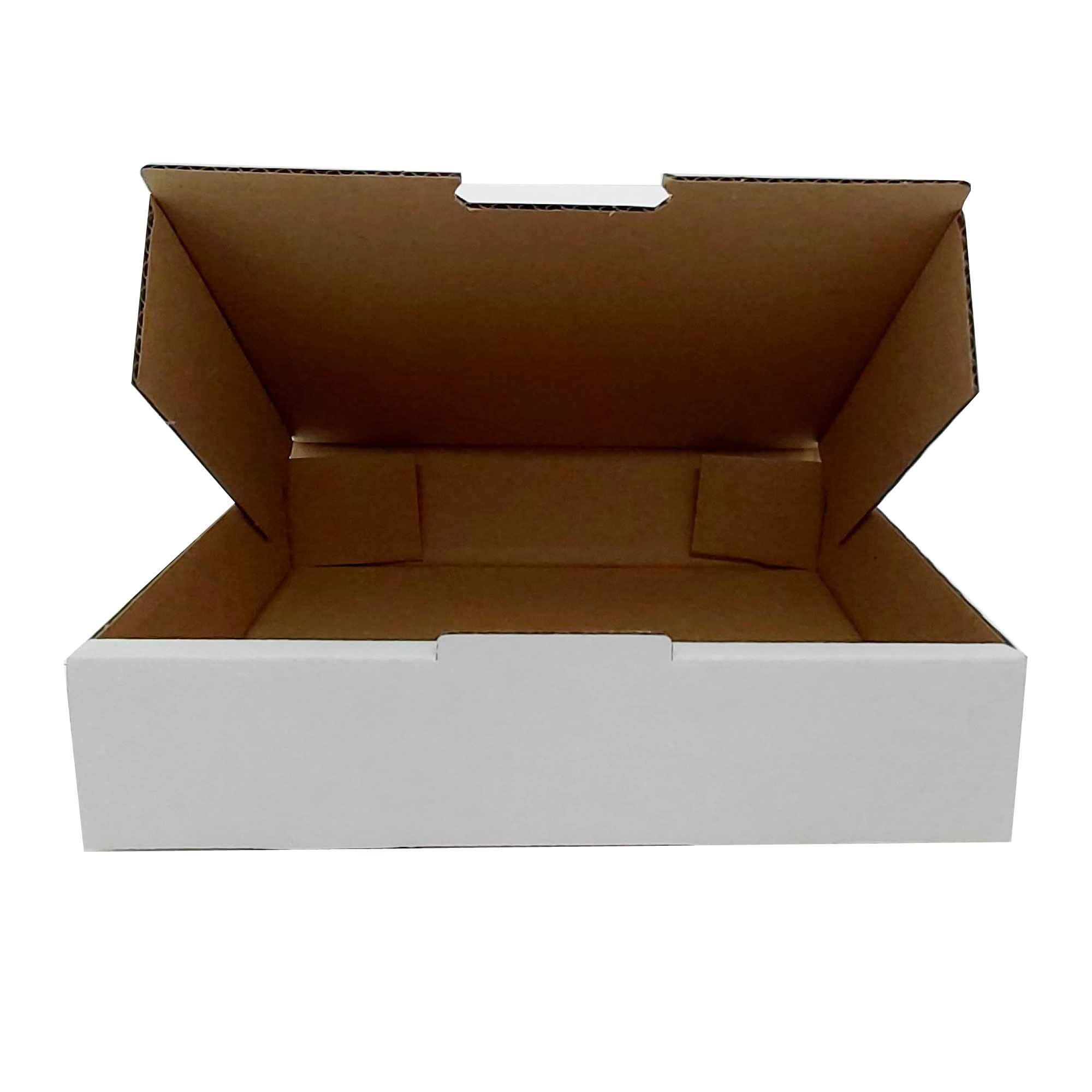 A stack of 40 white die-cut mailing boxes, each measuring 230x165x45 mm, ideal for shipping small items securely.