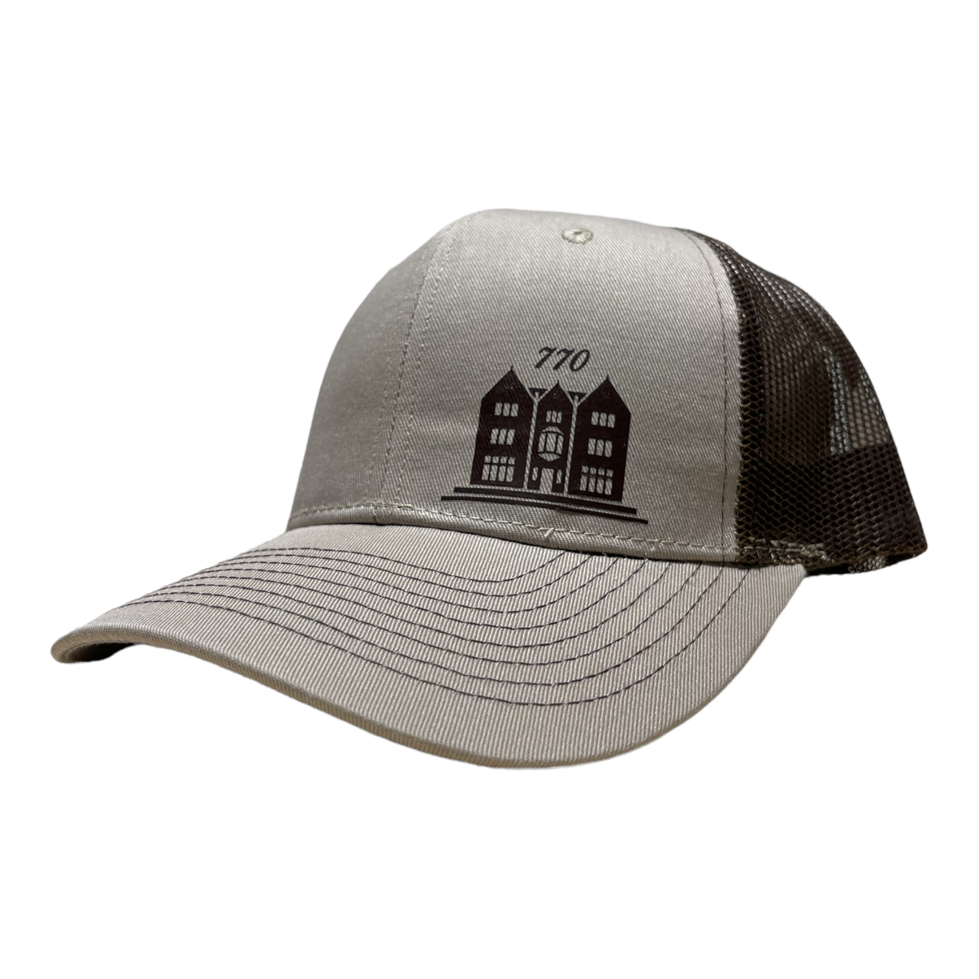 770 mesh cap Chabad hat featuring breathable mesh fabric and stylish design, suitable for community events.