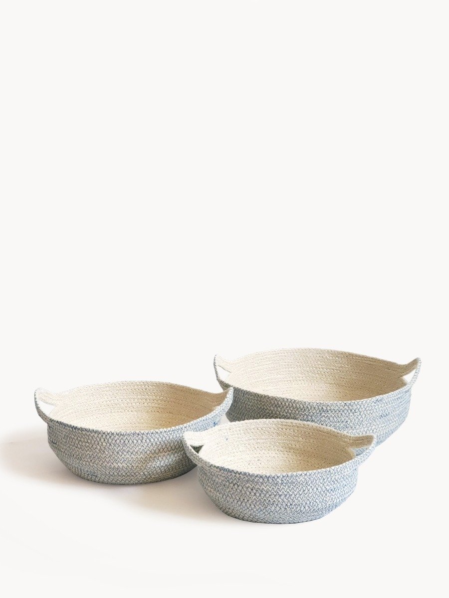 Amari Fruit Bowl in blue stitching, handwoven jute basket, stylish and eco-friendly storage solution.