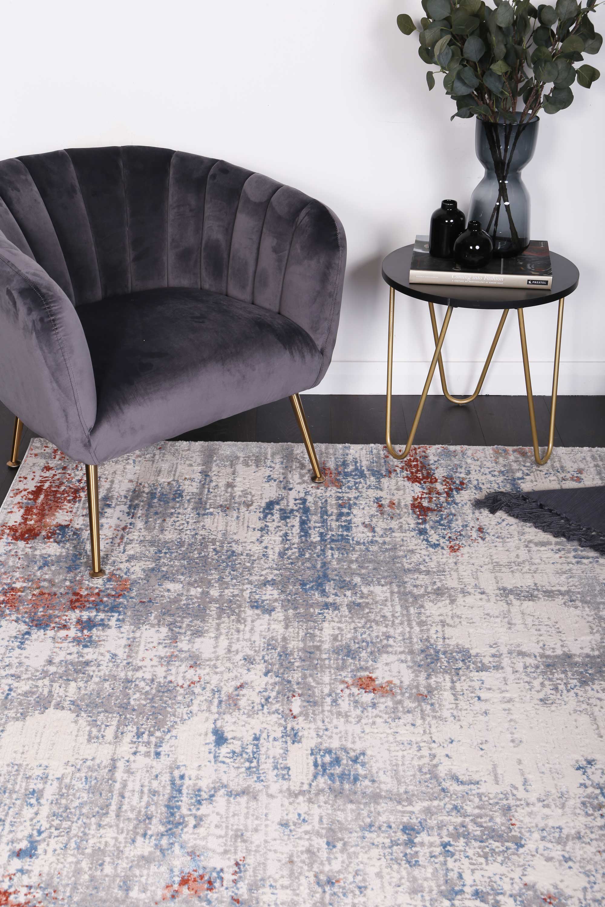 Amelia Grey Multi Modern Rug 200x290 cm featuring abstract designs in grey tones, perfect for modern decor.