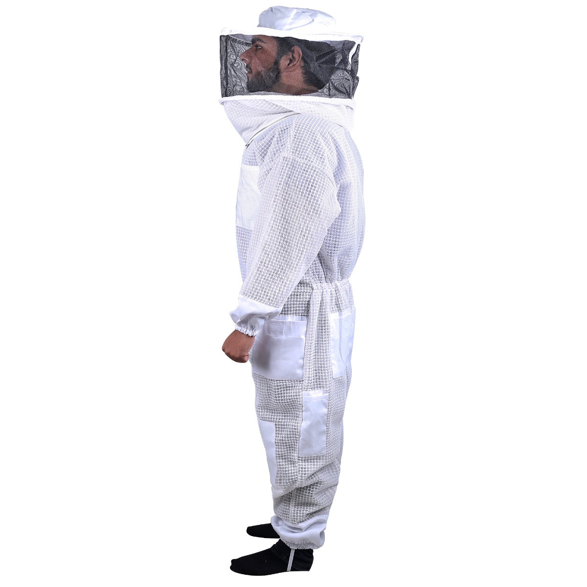 Beekeeping Bee Full Suit with 3-layer mesh ventilation, featuring a round head detachable veil for safety and visibility.