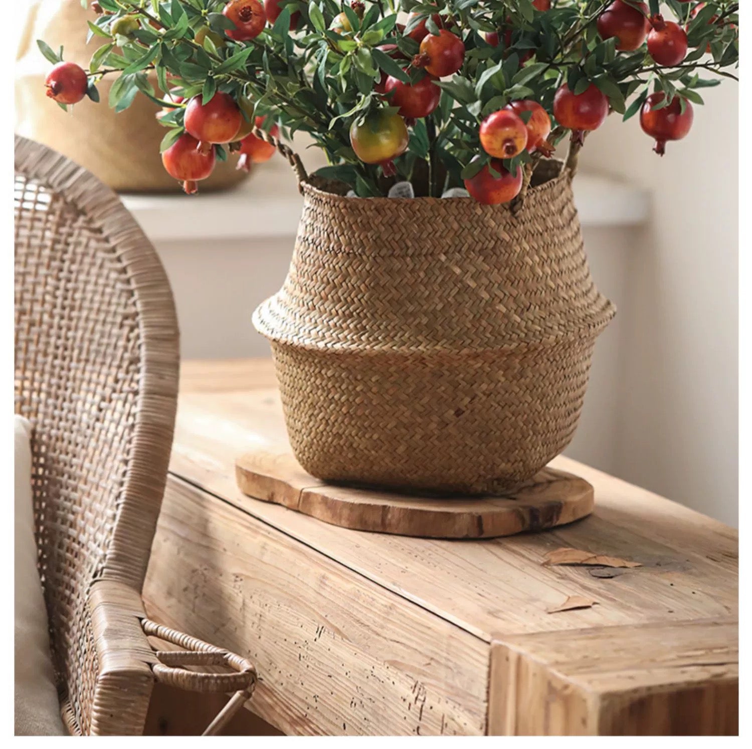 Belly Basket Seagrass Basket with twin handles in natural color, showcasing its stylish design and eco-friendly material.