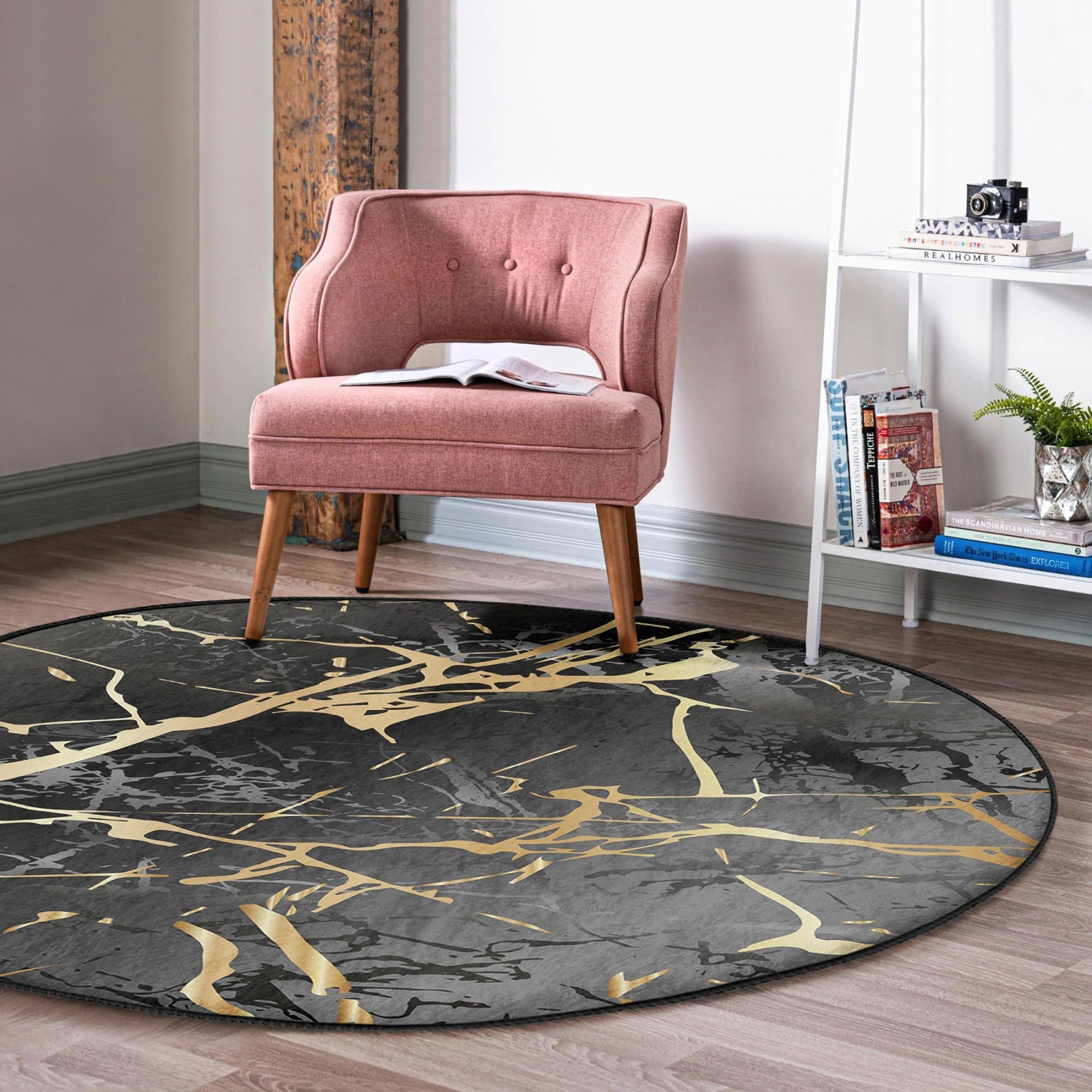 A luxurious round rug featuring a black marble design, made from soft velvet fabric, showcasing elegance and sophistication in home decor.