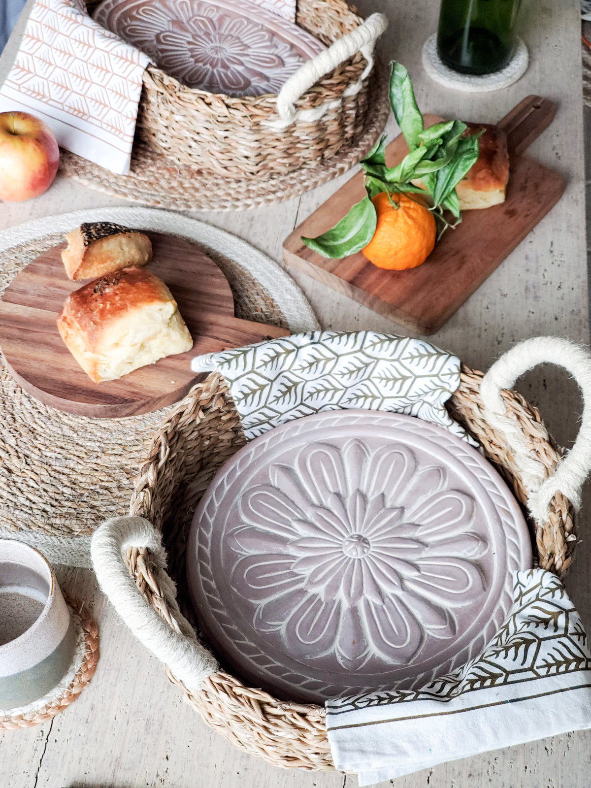 Vintage Flower Bread Warmer and Basket Gift Set featuring terracotta warmer, handwoven seagrass basket, and printed tea towel.