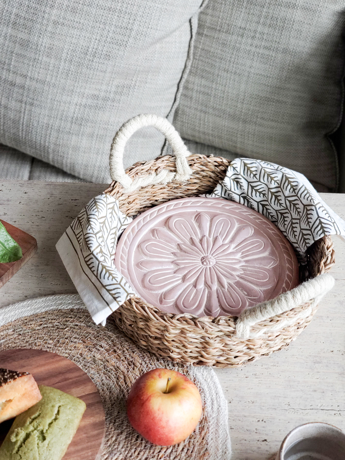 Vintage Flower Bread Warmer and Basket set featuring a terracotta plate with an owl design and a handwoven seagrass basket.