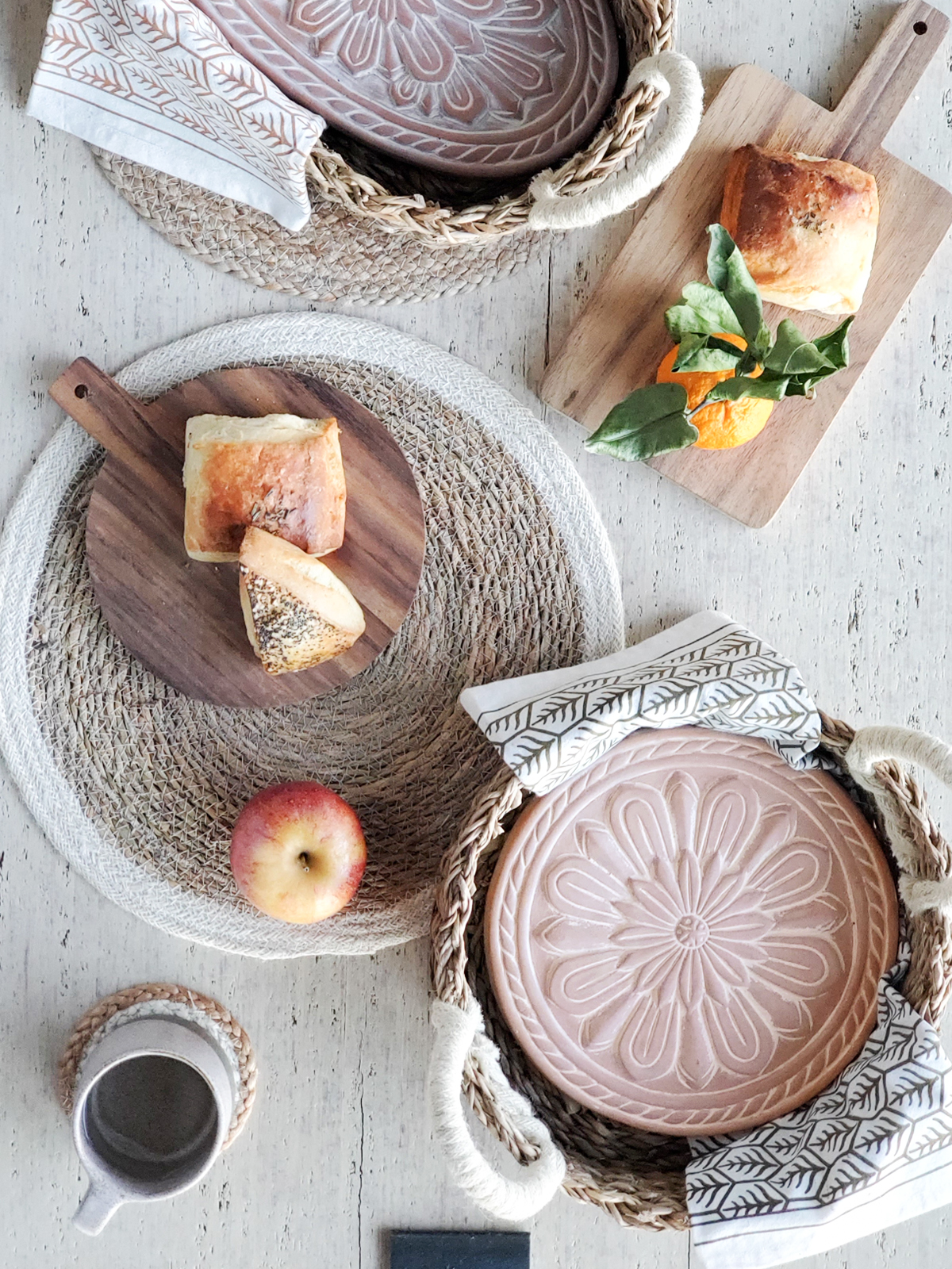 Vintage Flower Bread Warmer and Basket set featuring a terracotta plate with an owl design and a handwoven seagrass basket.