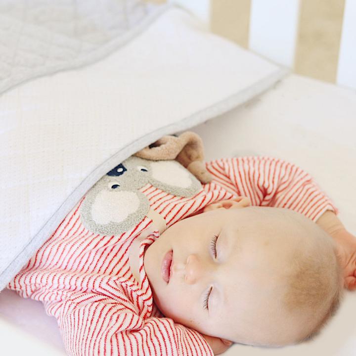 Bubba Blue Breath Easy 1.0 Tog Standard sleep pouch in soft cotton, designed for safe baby sleep with breathable features.