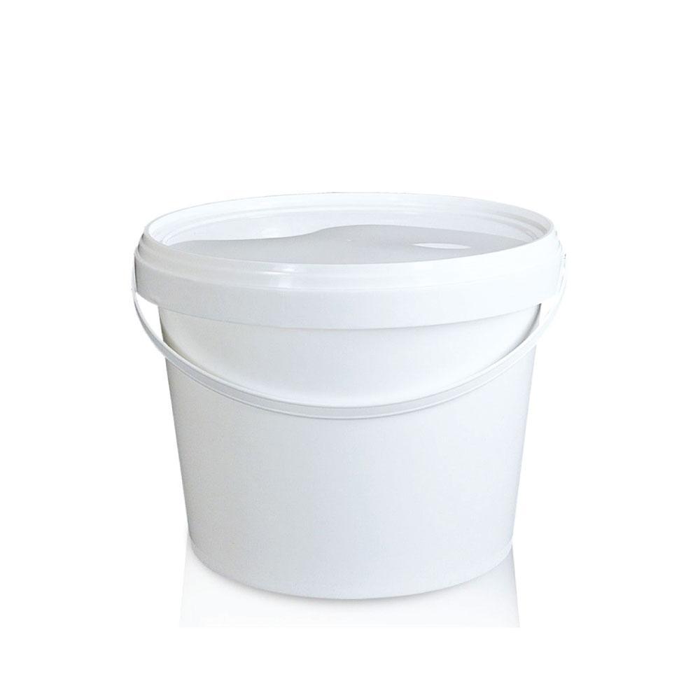 Bulk set of 10 white 5L plastic buckets with lids and handles, ideal for food storage and versatile applications.